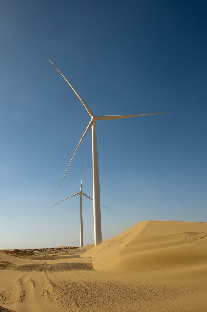 Éoliennes du parc éolien de Tarfaya au Maroc